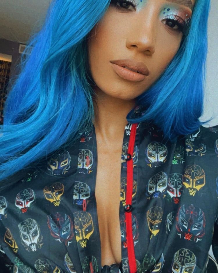 Sasha Banks, zeița din wrestling! Cum arată și ce avere are vedeta susținută de Snoop Dogg_3