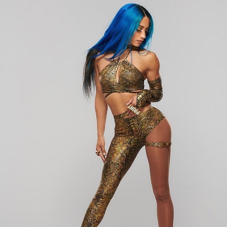 Sasha Banks, zeița din wrestling! Cum arată și ce avere are vedeta susținută de Snoop Dogg_23