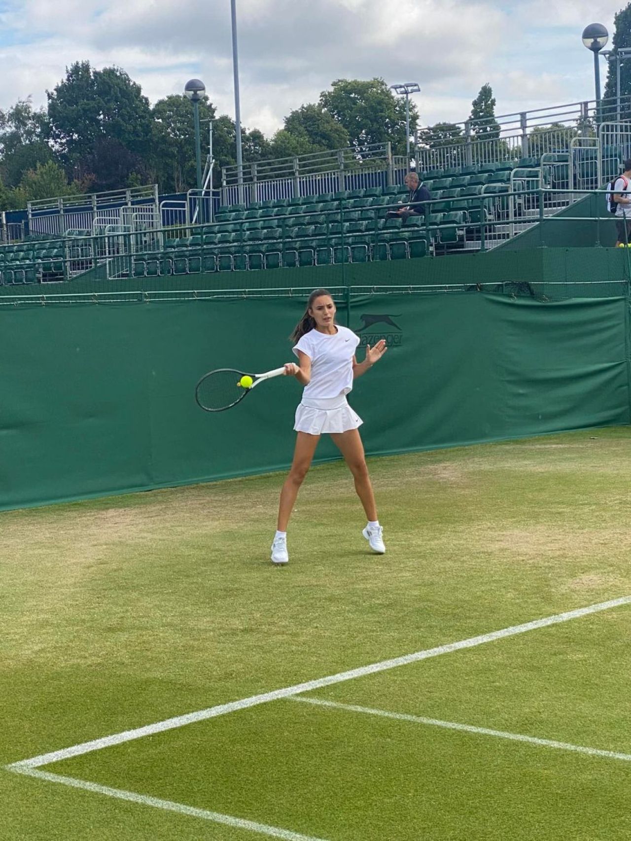 Alexia Tatu, campioana Wimbledon U14, a câștigat turneul „dintr-o joacă”: Simona Halep și Iga Swiatek sunt idolii tinerei_1