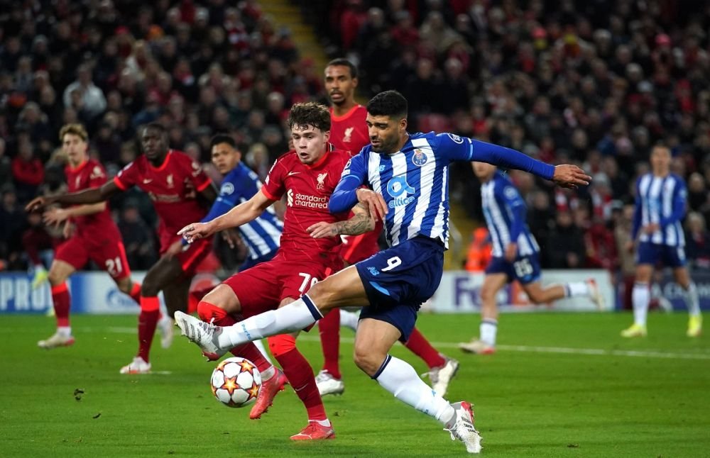 Nou-promovata din Premier League care a cheltuit deja 70 de milioane &euro;. Ultimul transfer, un jucător de la Liverpool