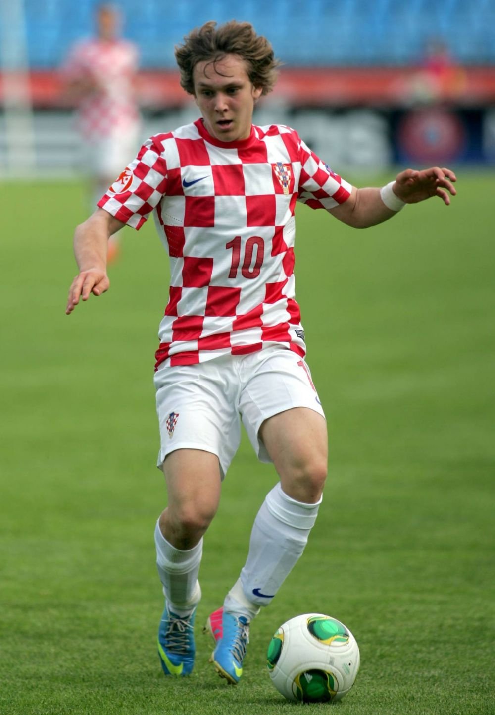 Decăderea unui talent: la 16 ani debuta la națională, juca apoi la Barcelona și Milan, iar acum a semnat cu locul 4 din Croația_6