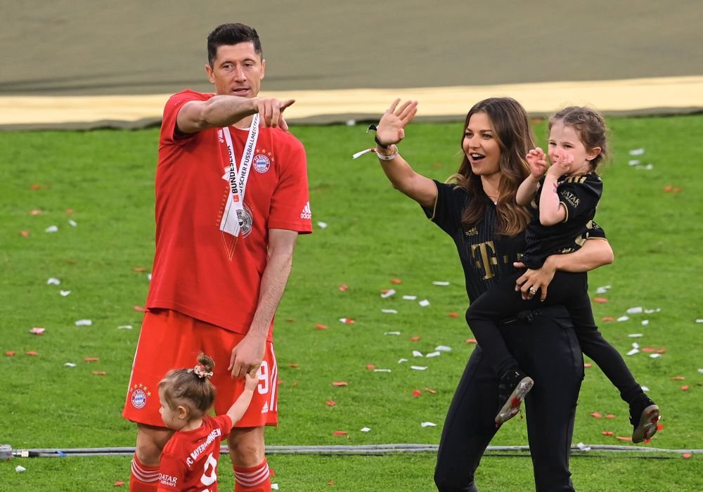 Decizia luată de Robert Lewandowski și soția sa, Anna, după ce au primit amenințări cu moartea_18