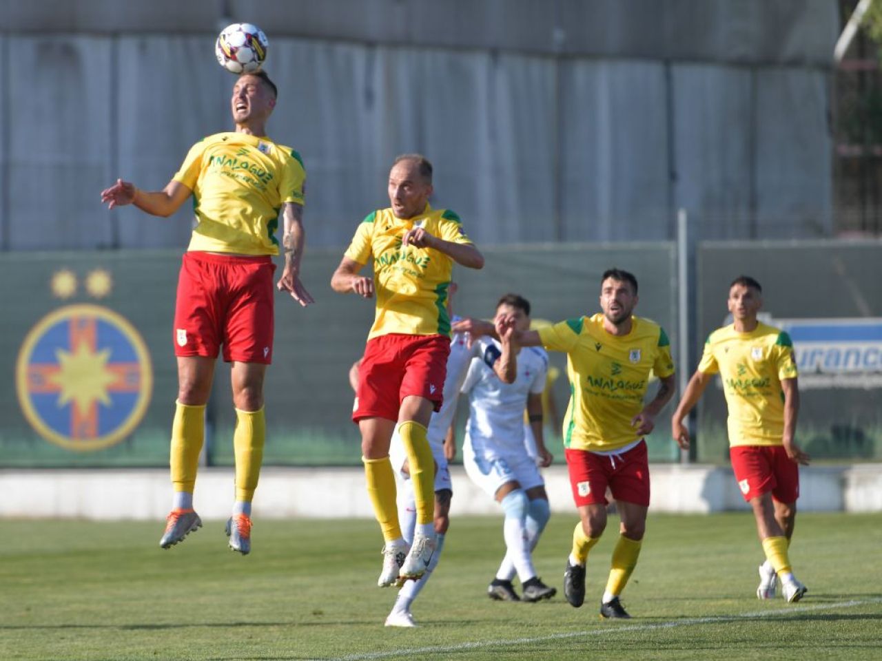 Cum s-au mișcat pe piața de mercato deschizătoarele noului sezon din SuperLiga, Hermannstadt și CS Mioveni_10