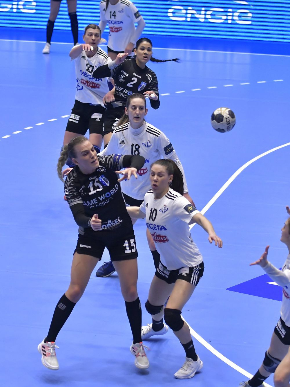 Când joacă Rapid și CSM București în prima etapă din grupele Ligii Campionilor la handbal feminin_8