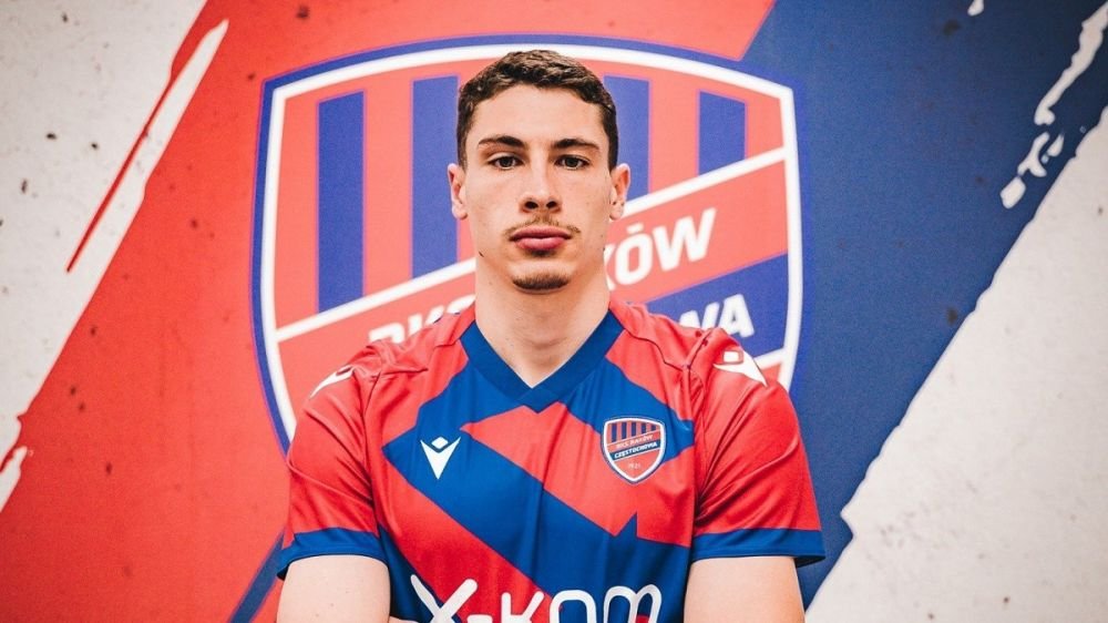 Racovițan, Zlatan de România: cum a trecut peste accidentarea provocată de Podolski si obiectivele după startul de senzație de la Rakow_10
