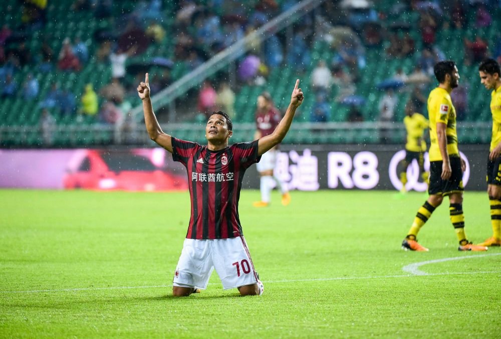 Atacantul care rupea plasele în Serie A și La Liga s-a întors acasă! ”Al doilea capitol al acestei povești de dragoste”_13