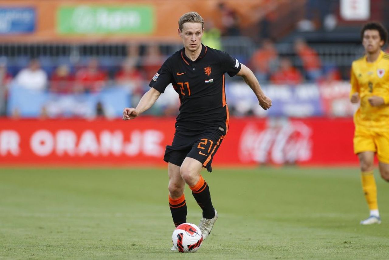 Răsturnare de situație în cazul lui Frenkie de Jong? Barcelona îl lasă pe olandez să plece_7