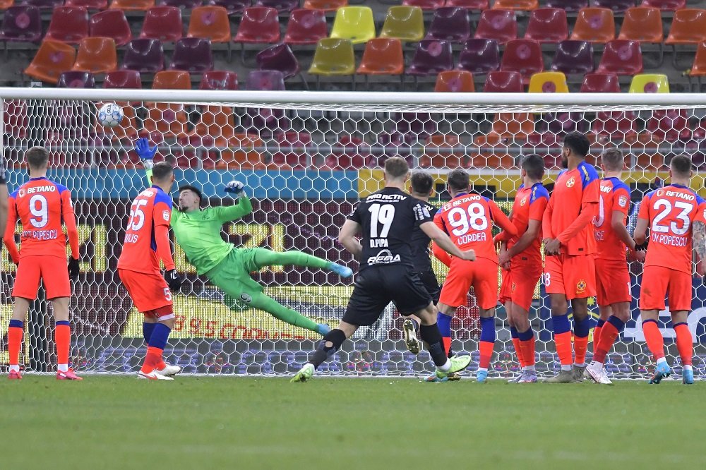 Revenire spectaculoasă în Superliga! Fotbalistul care se întoarce în România după un scurt periplu în străinătate_5