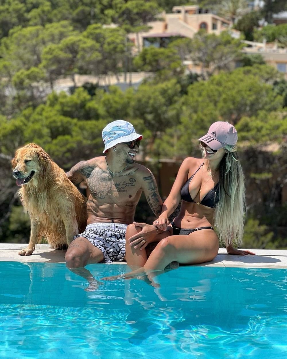 Nu Raphinha, ci iubita acestuia este noua senzație de la FC Barcelona! Cum arată și cu ce se ocupă superba blondă _36