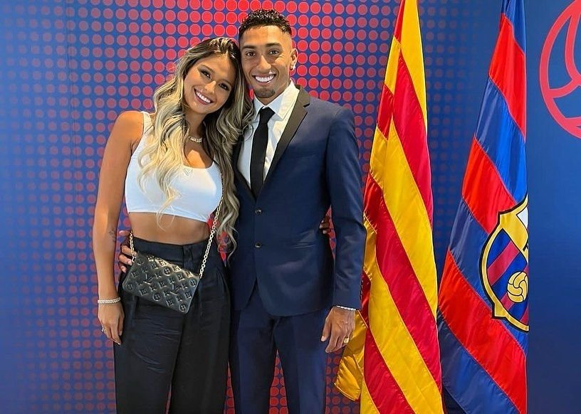 Nu Raphinha, ci iubita acestuia este noua senzație de la FC Barcelona! Cum arată și cu ce se ocupă superba blondă _47