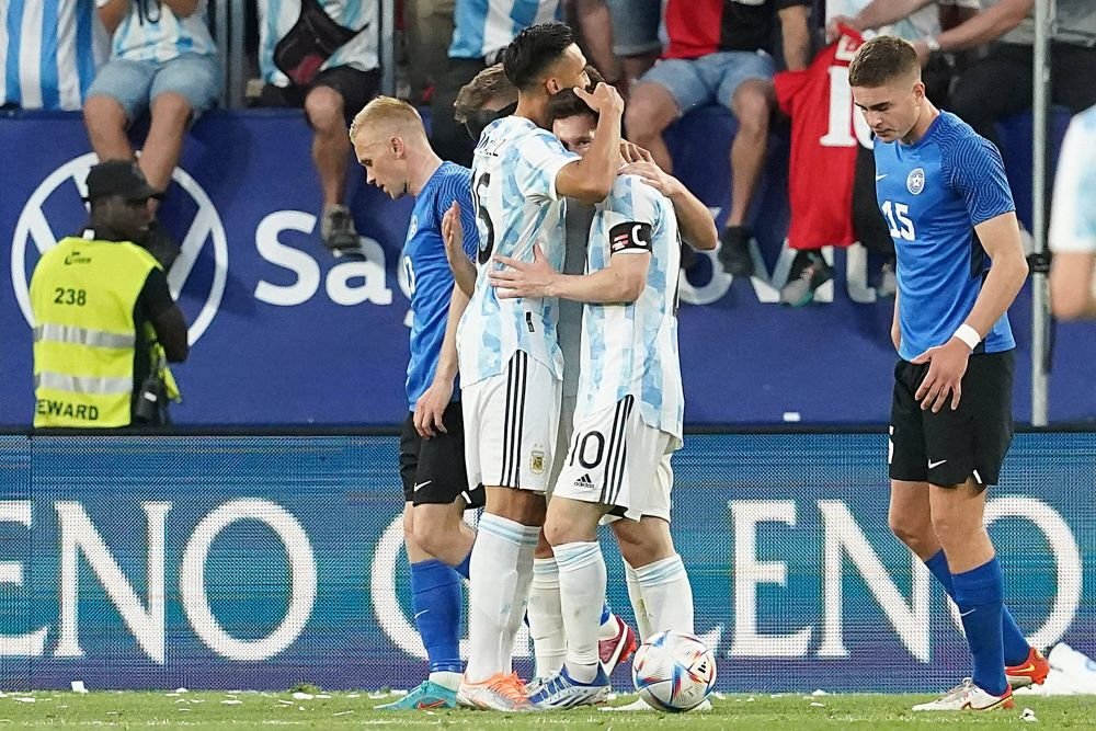 Acord total &icirc;ntre United și Ajax! Fotbalistul care va &icirc;mbrăca tricoul &bdquo;diavolilor roșii&rdquo; &icirc;ncep&acirc;nd din această vară
