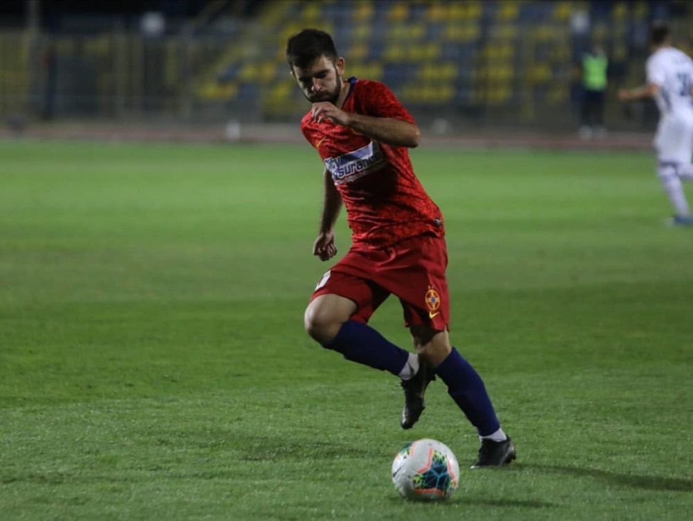 Două lovituri importante pregătite de Dinamo după amicalul pierdut cu Clinceni! „Câinii” discută cu un fost căpitan și cu un jucător de la FCSB _7