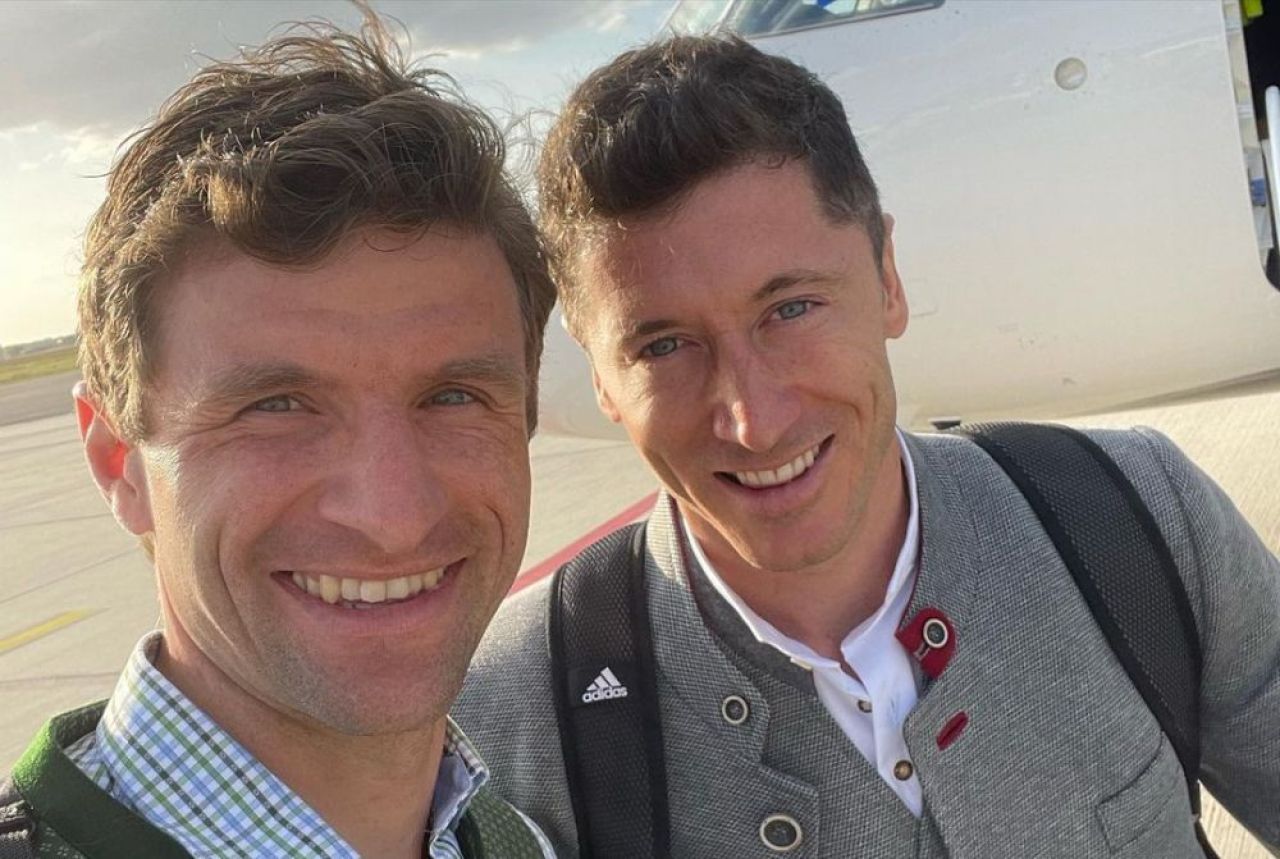 Muller, postare în stilul caracteristic prin care se „desparte” de Lewandowski! Mesajul pentru polonez _1