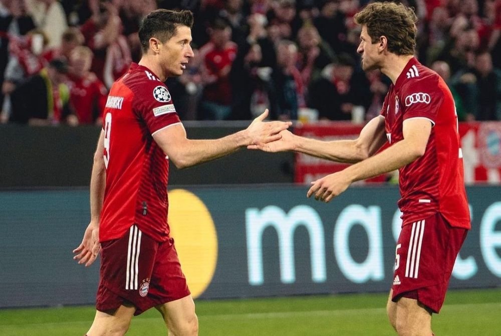 Muller, postare în stilul caracteristic prin care se „desparte” de Lewandowski! Mesajul pentru polonez _3