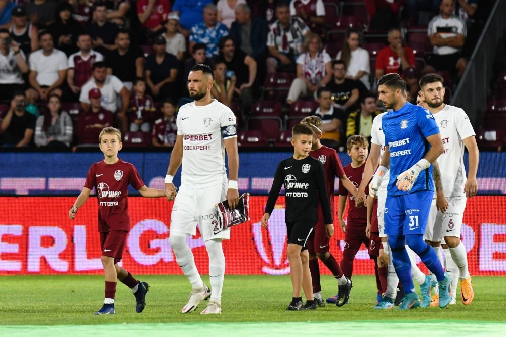 „Să luăm cât mai repede 4-5 jucători!” Adrian Mutu cere transferuri la Rapid după înfrângerea cu CFR Cluj _2