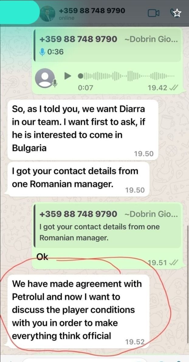 Conducerea Petrolului, acuzată că l-a cedat gratis pe golgheterul Sory Diarra. Costel Lazăr neagă și le dă replica fanilor: