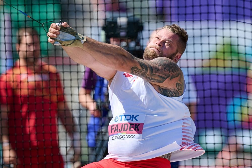 Un colos din Polonia scrie istorie în atletismul mondial. E pe urmele lui Bubka!_4
