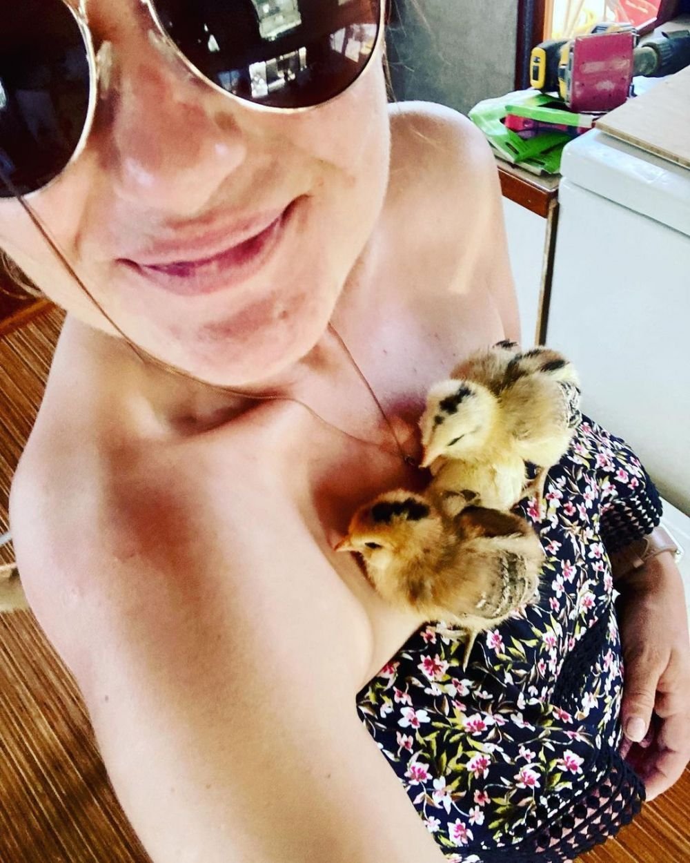 Fata adoptivă a lui Ilie Năstase vinde poze sexy pe site-uri pentru adulți! Charlotte recunoaște: „Tata mi-a zis să fac bani din orice!” _17