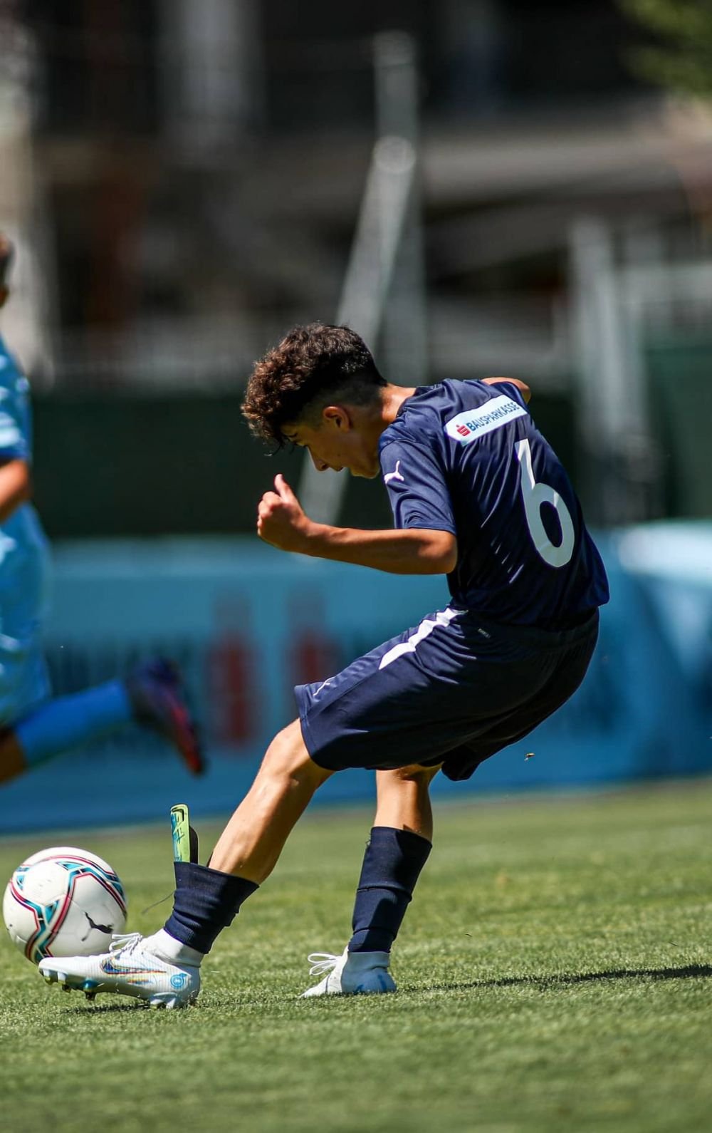 Încă un puști român face senzație în Austria: două goluri și două pase de gol în finala campionatului național, câștigată de echipa sa!_7