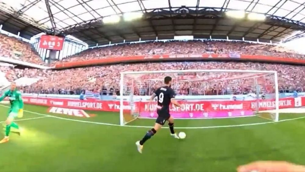 Fotbal din altă galaxie la Koln - Milan: jucătorii au purtat camere și microfoane! Imagini spectaculoase_3