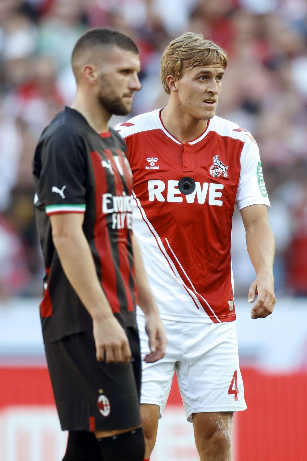 Fotbal din altă galaxie la Koln - Milan: jucătorii au purtat camere și microfoane! Imagini spectaculoase_6