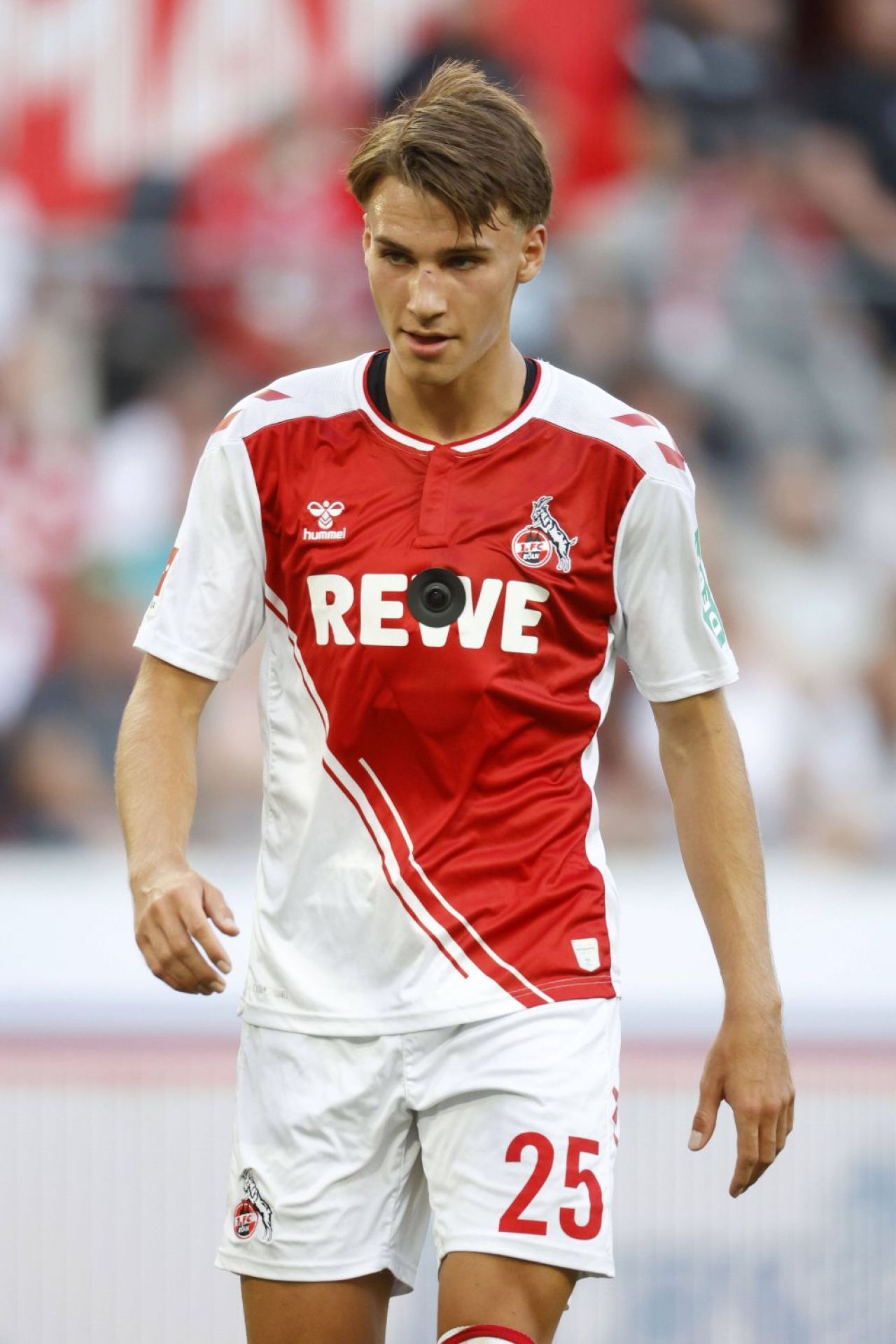 Fotbal din altă galaxie la Koln - Milan: jucătorii au purtat camere și microfoane! Imagini spectaculoase_7