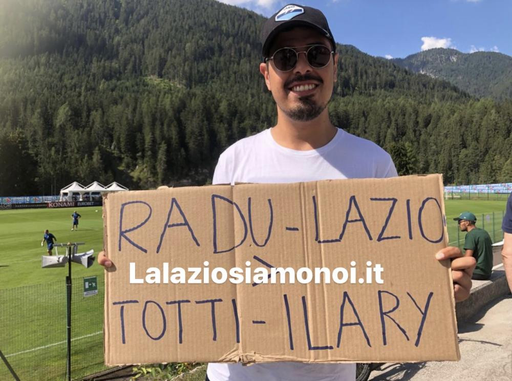 &rdquo;Radu și Lazio, peste Totti și Ilary&rdquo;. Fanii rivalei l-au &rdquo;&icirc;nțepat&rdquo; pe fostul căpitan al Romei, după ce a anunțat că divorțează