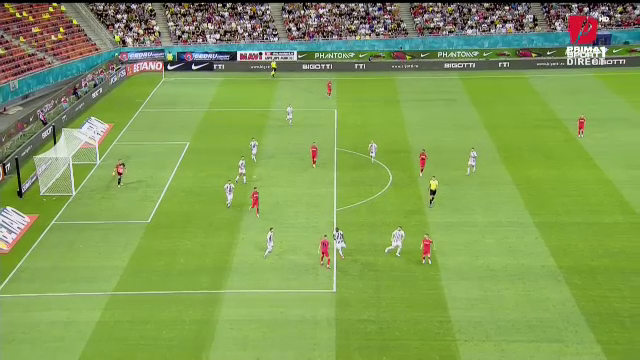 VAR-ul i-a refuzat un penalty lui FCSB în meciul cu U Cluj! Ce arată reluările la hențul lui Romario Pires_5