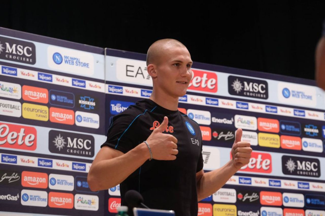Napoli i-a găsit deja înlocuitor lui Koulibaly. Reacția fără perdea a fotbalistului adus de gruparea din Serie A_2