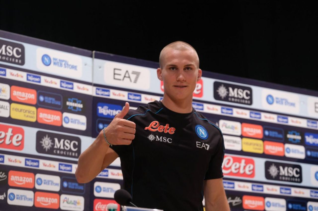 Napoli i-a găsit deja înlocuitor lui Koulibaly. Reacția fără perdea a fotbalistului adus de gruparea din Serie A_5