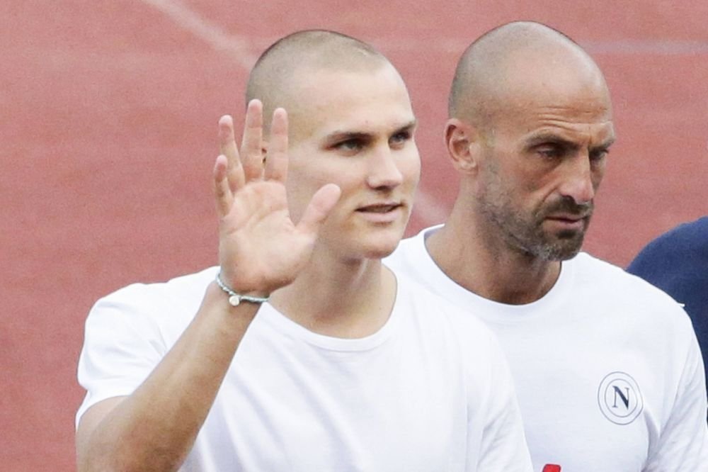Napoli i-a găsit deja înlocuitor lui Koulibaly. Reacția fără perdea a fotbalistului adus de gruparea din Serie A_6