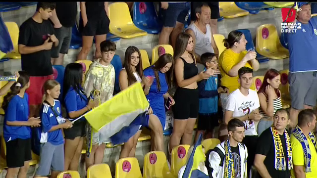 Atmosferă superbă la revenirea Petrolului în Liga 1! Fanii au luat cu asalt ”OZN-ul” din Ploiești_4