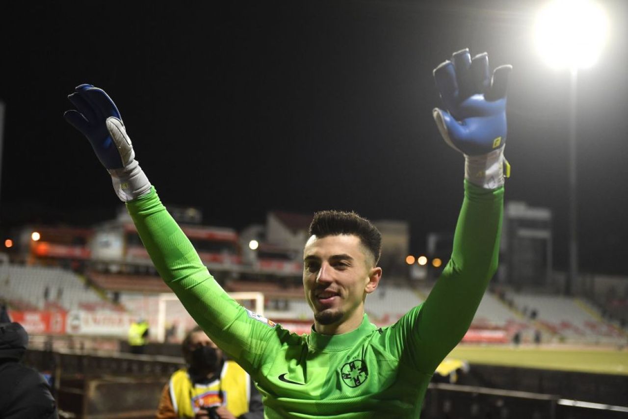 Helmut Duckadam are o părere fermă în privința lui Andrei Vlad. Ce susține fostul oficial de la FCSB_4