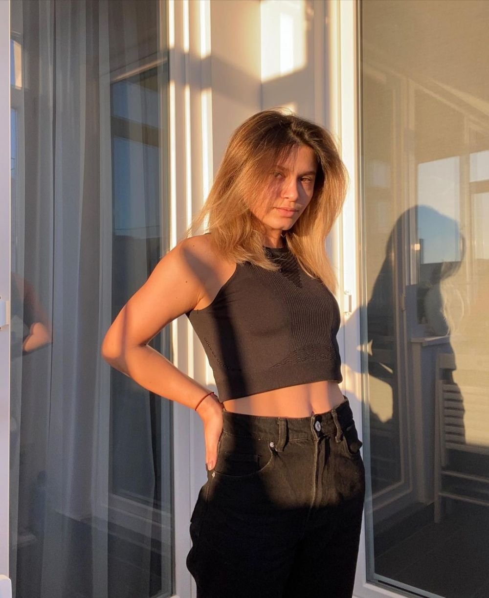 Diana Bulimar, imagini topless de la plajă! Fosta gimnastă a renunțat la inhibiții: imagini incendiare_37