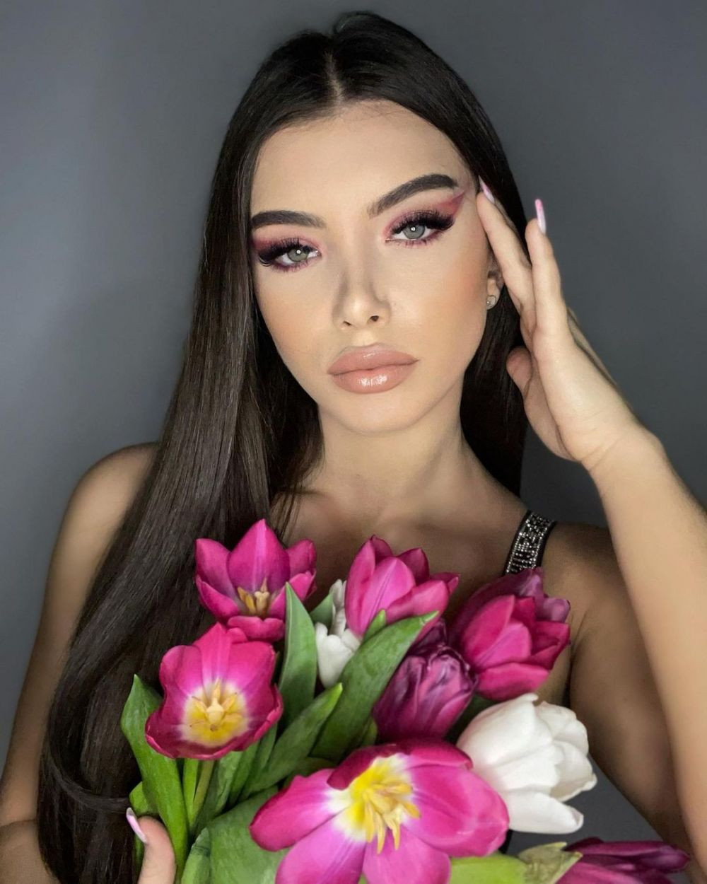 Andrei Ivan și Anda Butuc vor deveni părinți. Atacantul de la Universitatea Craiova a făcut anunțul într-un mod inedit_31