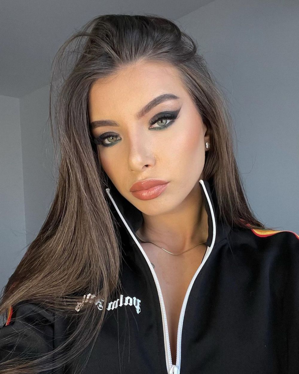 Andrei Ivan și Anda Butuc vor deveni părinți. Atacantul de la Universitatea Craiova a făcut anunțul într-un mod inedit_33