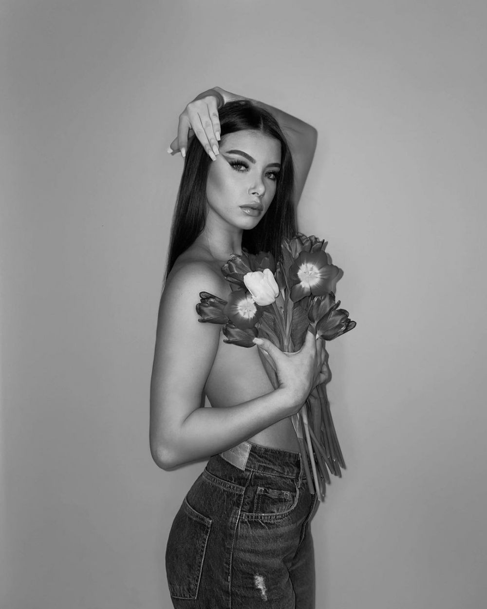 Andrei Ivan și Anda Butuc vor deveni părinți. Atacantul de la Universitatea Craiova a făcut anunțul într-un mod inedit_43