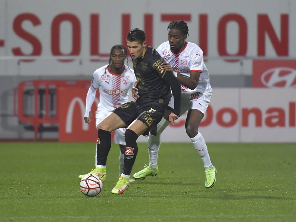 România 2.0! Cremonese este gata să mai transfere un fotbalist român la echipă. Cine este jucătorul dorit_7
