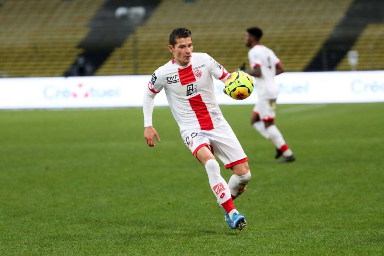 România 2.0! Cremonese este gata să mai transfere un fotbalist român la echipă. Cine este jucătorul dorit_10