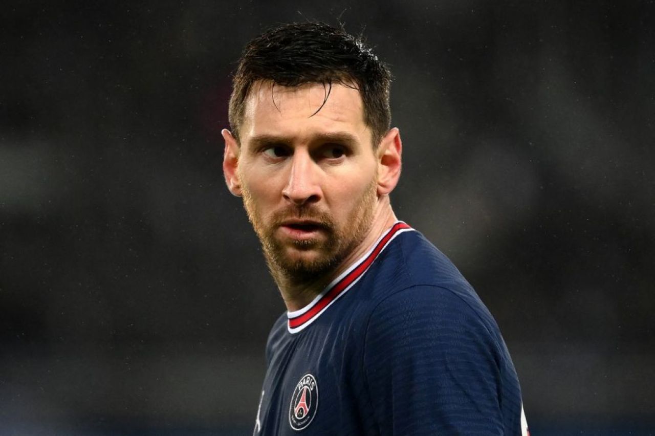 Top 10 cei mai bogați fotbaliști și foști fotbaliști. 10. Eden Hazard, 9. Pele, 8. Totti_1