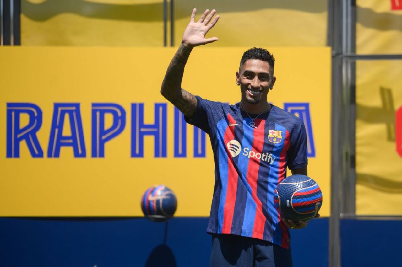 Raphinha a spulberat-o verbal pe Real Madrid! Ce i-a spus brazilianul proaspăt transferat de Barcelona rivalei