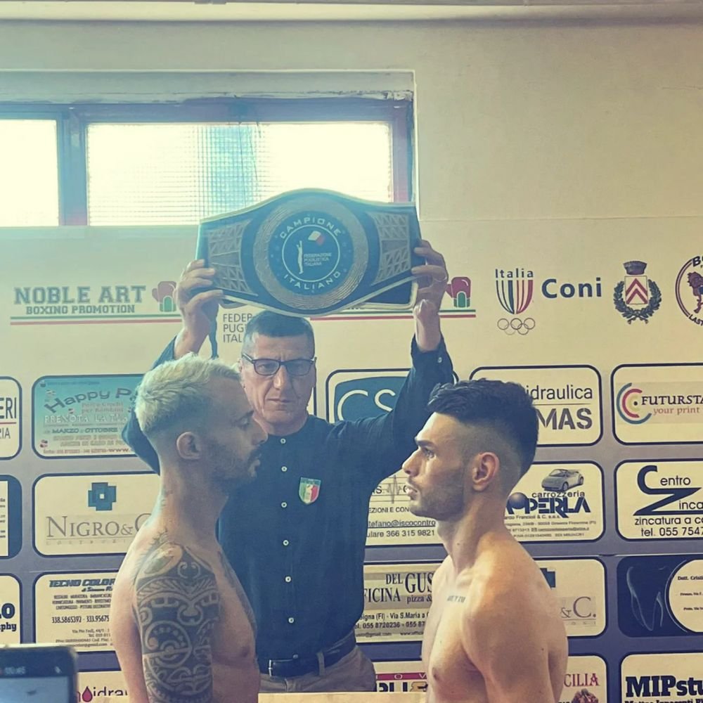 Fotbalistul român de la Fiorentina devenit boxer profesionist și campion național în Italia: ”Ăsta e numai începutul!”_13