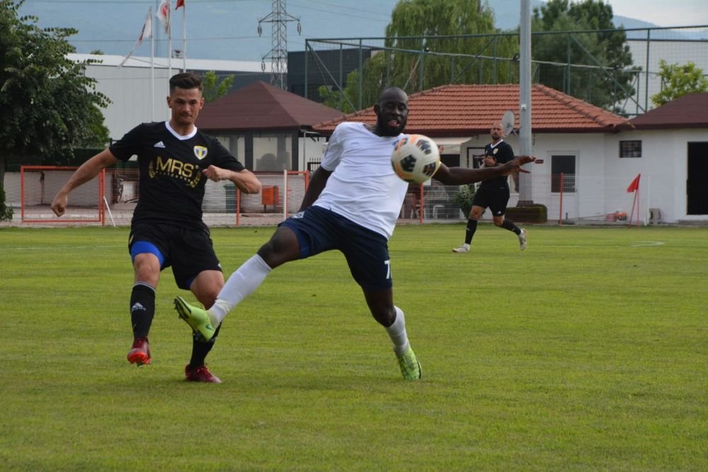 Echipa din Super Liga care a transferat 13 africani în această vară, depunctată de Federație pentru blaturi!_25