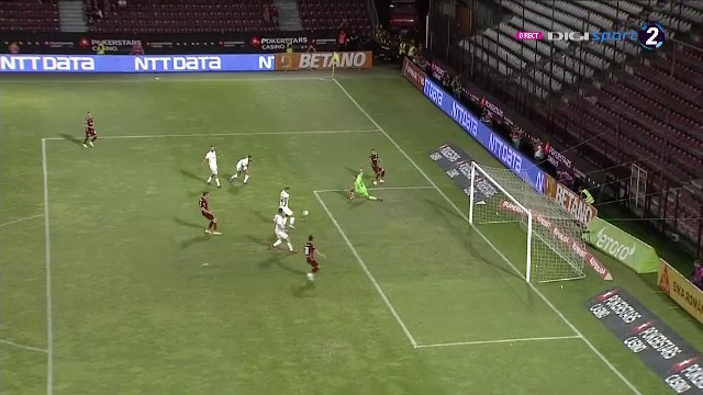 Românul de la Inter D'Escaldes și-a dat un autogol inexplicabil în meciul cu CFR Cluj_9