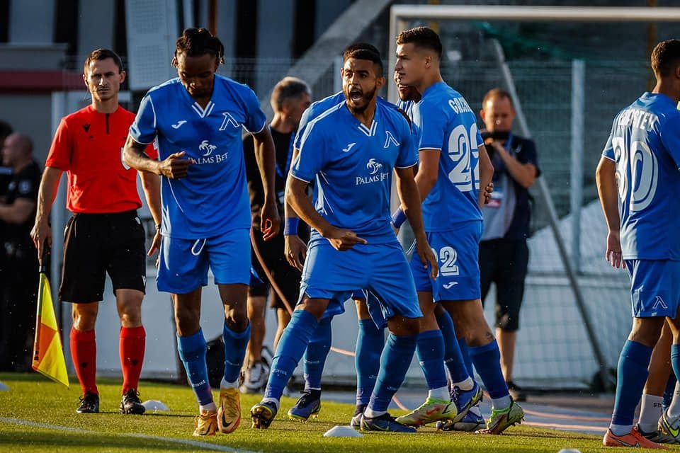 Răzvan Lucescu, ”executat” în Conference League în doar 20 de minute de un jucător de Liga 2 din România!_9