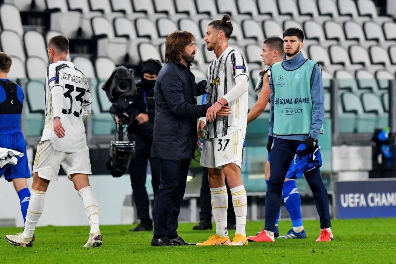 Radu Drăgușin și-a luat gândul de la Juventus! Ce a declarat în presa italiană fundașul împrumutat în Serie B_16