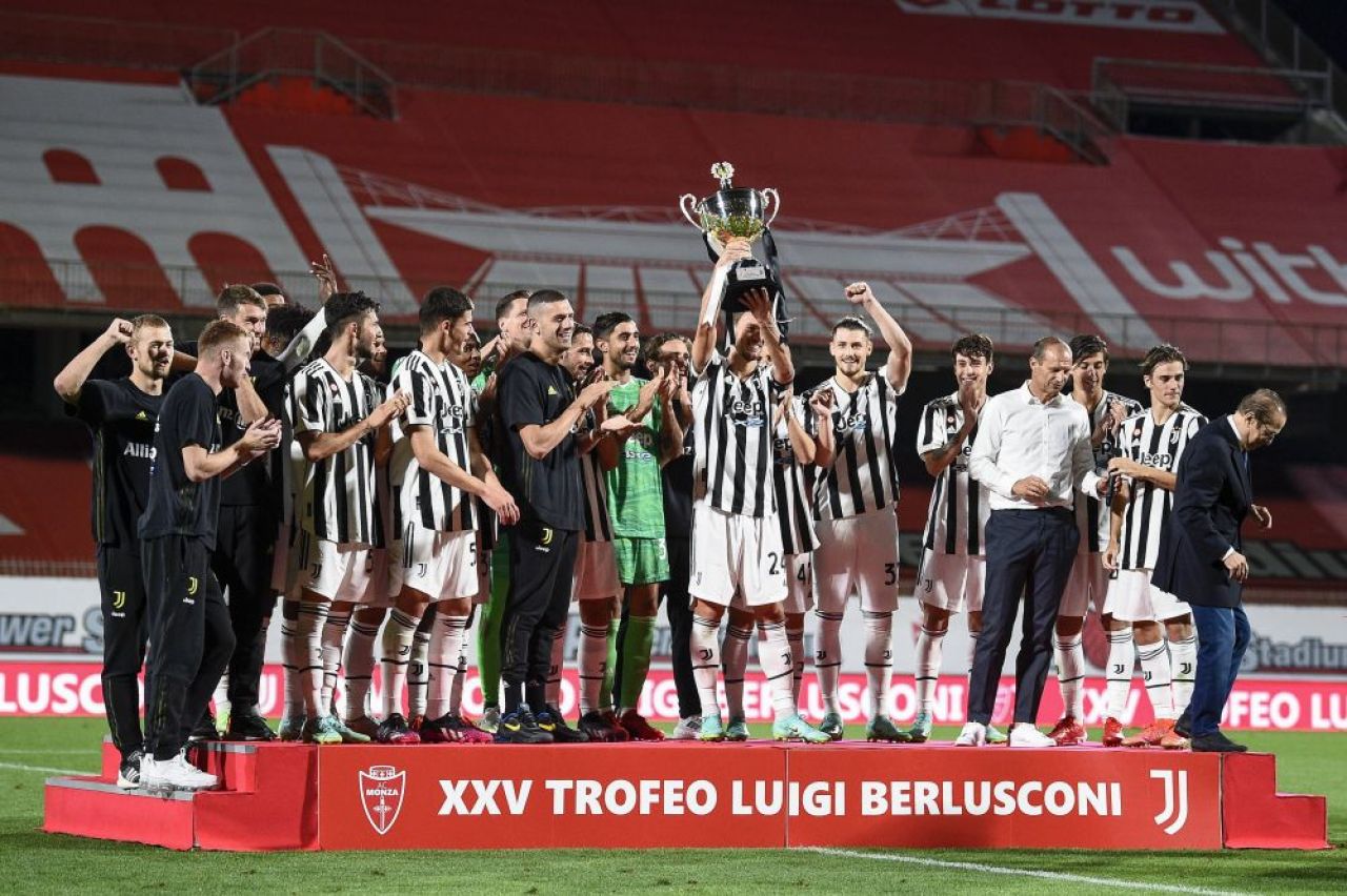 Radu Drăgușin și-a luat gândul de la Juventus! Ce a declarat în presa italiană fundașul împrumutat în Serie B_17