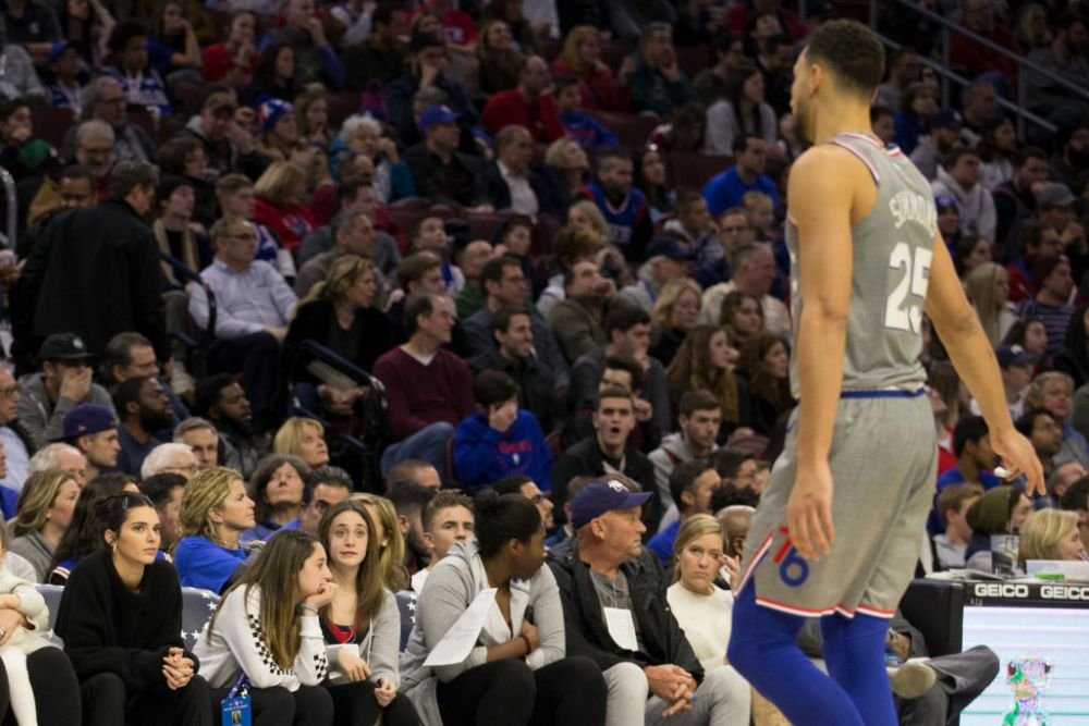 Cel mai bine plătit model din lume, sora lui Kim Kardashian, s-a iubit cu 7 jucători din NBA _57