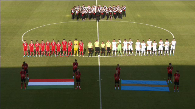 Steagul și imnul Ținutului Secuiesc, la inaugurarea stadionului din Miercurea Ciuc. Viktor Orban și Eduard Novak au fost prezenți