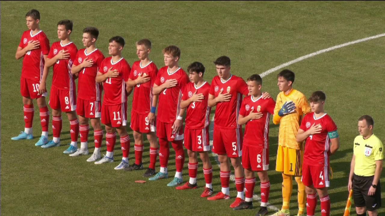 Steagul și imnul Ținutului Secuiesc, la inaugurarea stadionului din Miercurea Ciuc. Viktor Orban și Eduard Novak au fost prezenți_10
